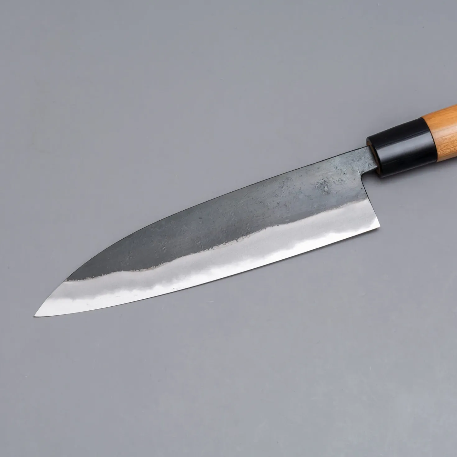 Hinokuni Shirogami Kurouchi Gyuto 18 cm