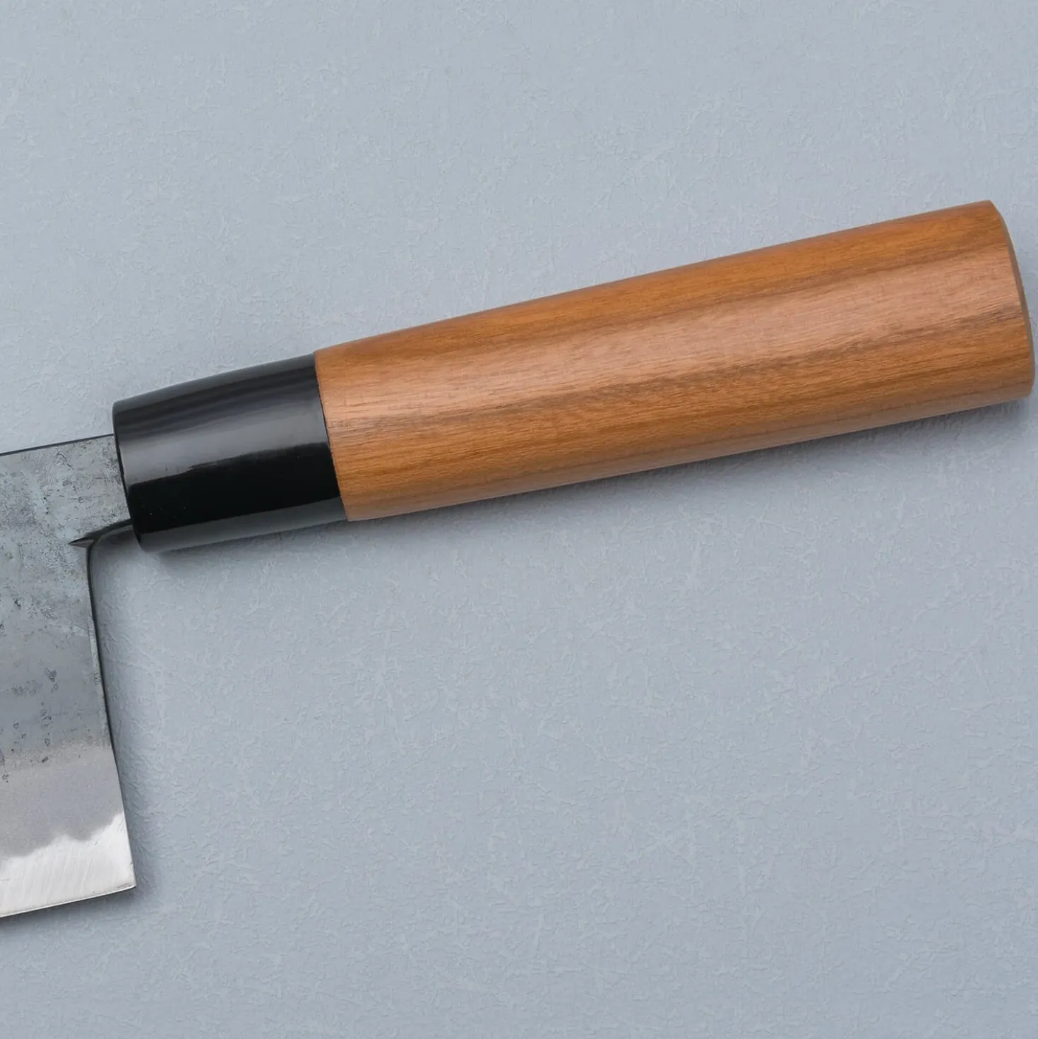 Hinokuni Shirogami Kurouchi Chuka Bocho 18 cm