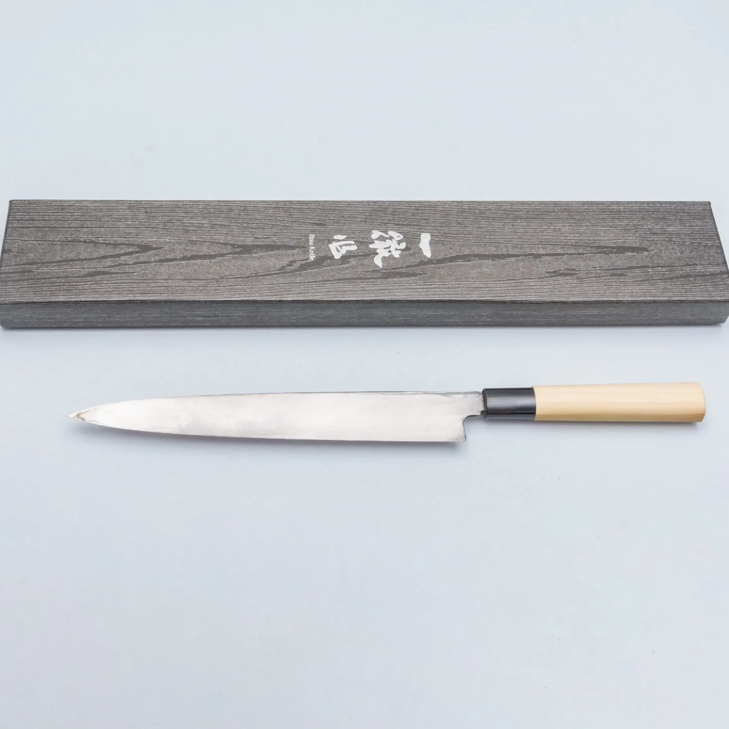 Ittetsu Uraoshi Hand Forged Shiro #2 Yanagiba 24 cm