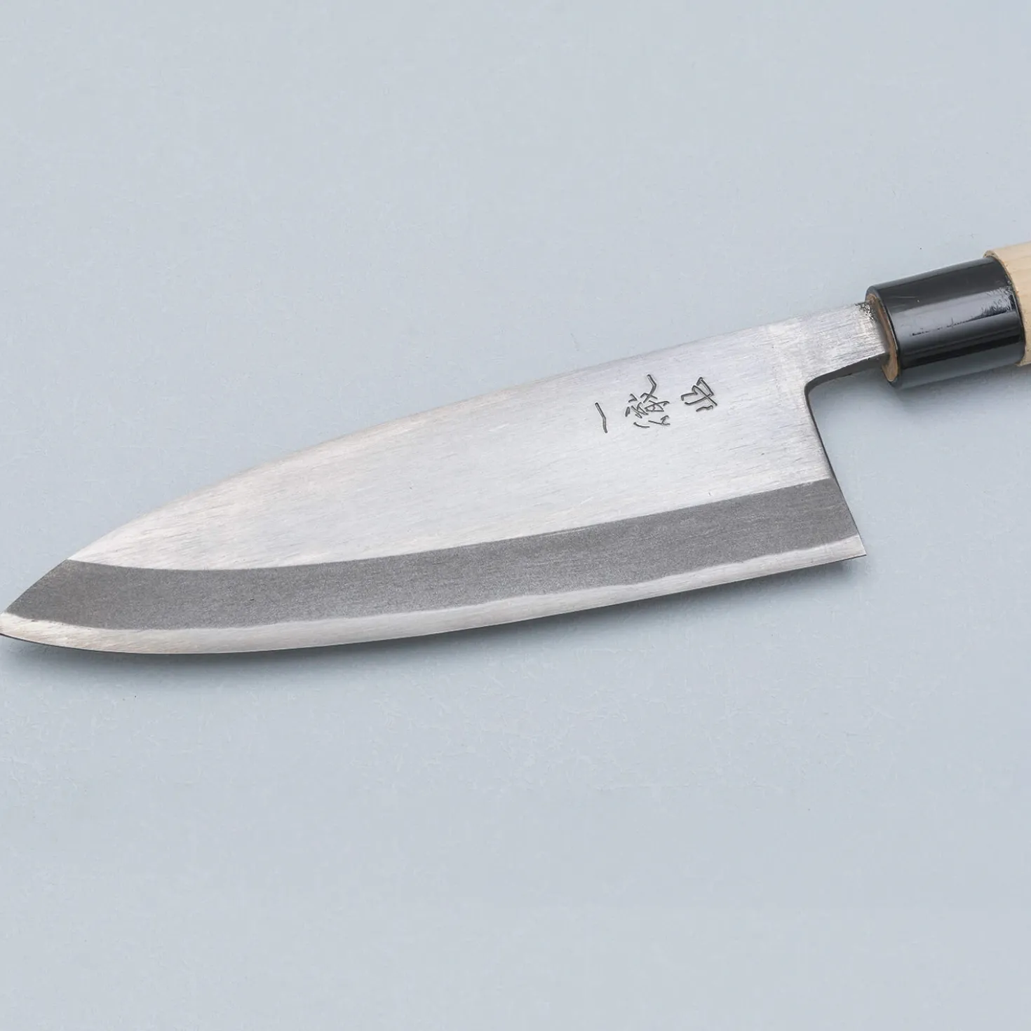 Ittetsu Uraoshi Hand Forged Shiro #2 Deba 18 cm Lefthanded