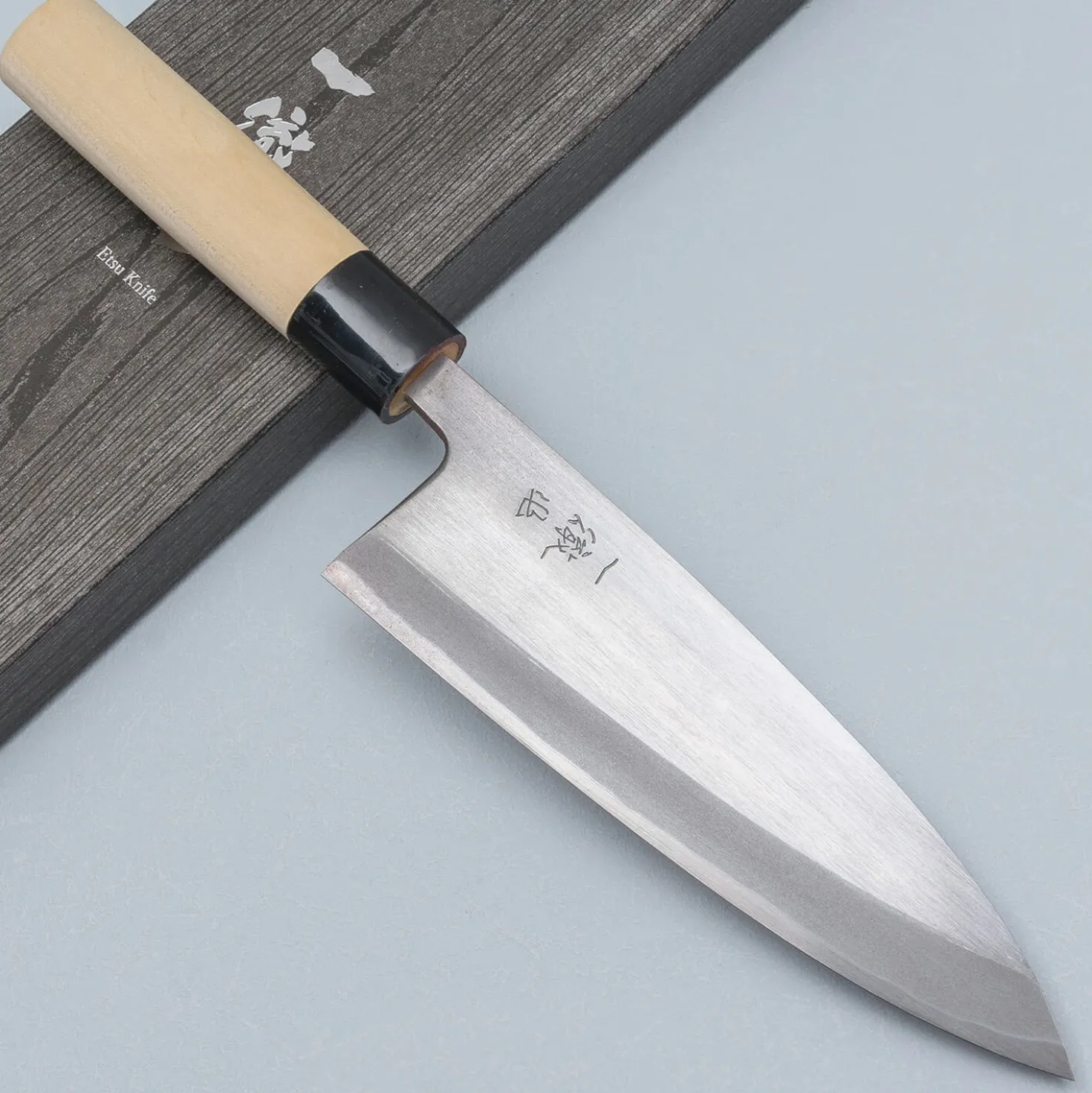 Ittetsu Uraoshi Hand Forged Shiro #2 Deba 18 cm