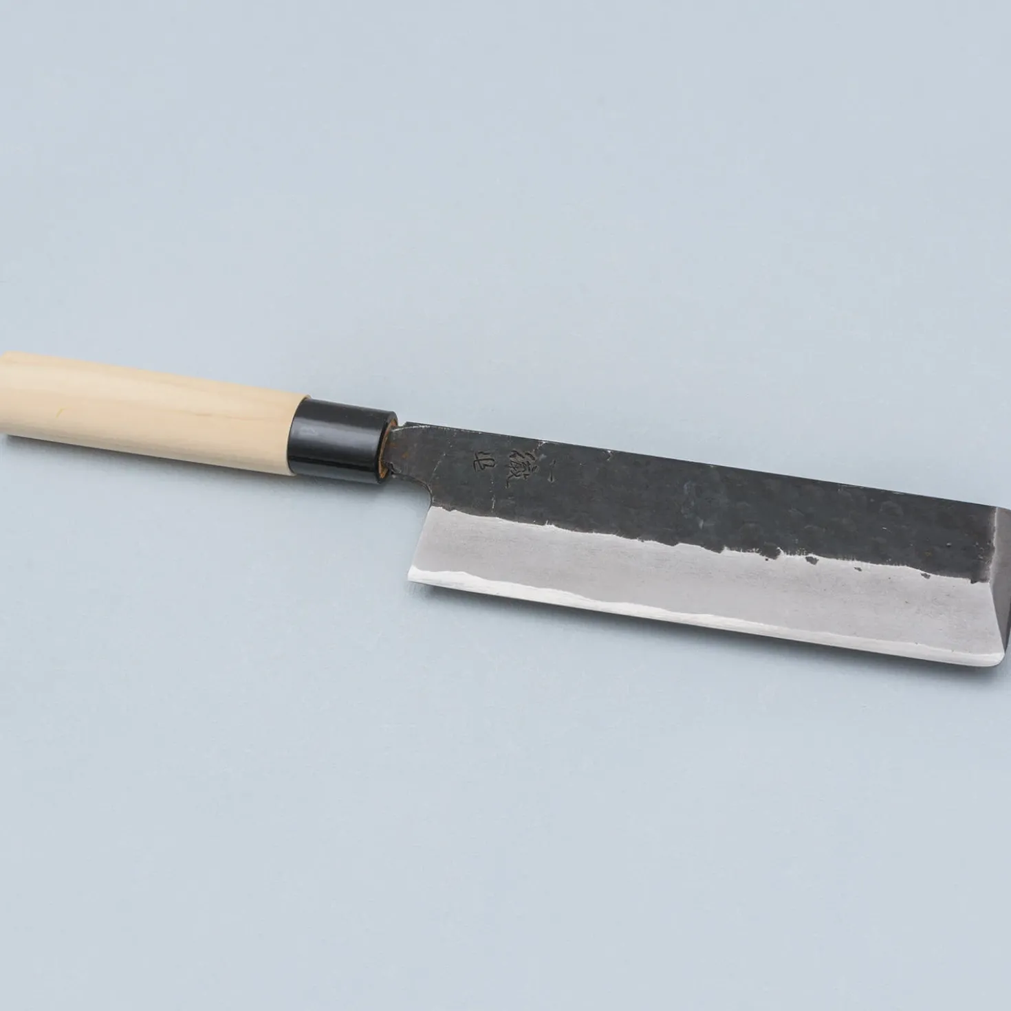 Ittetsu Uraoshi Hand Forged Tsuchime Kurouchi Shiro #2 Usuba 18 cm