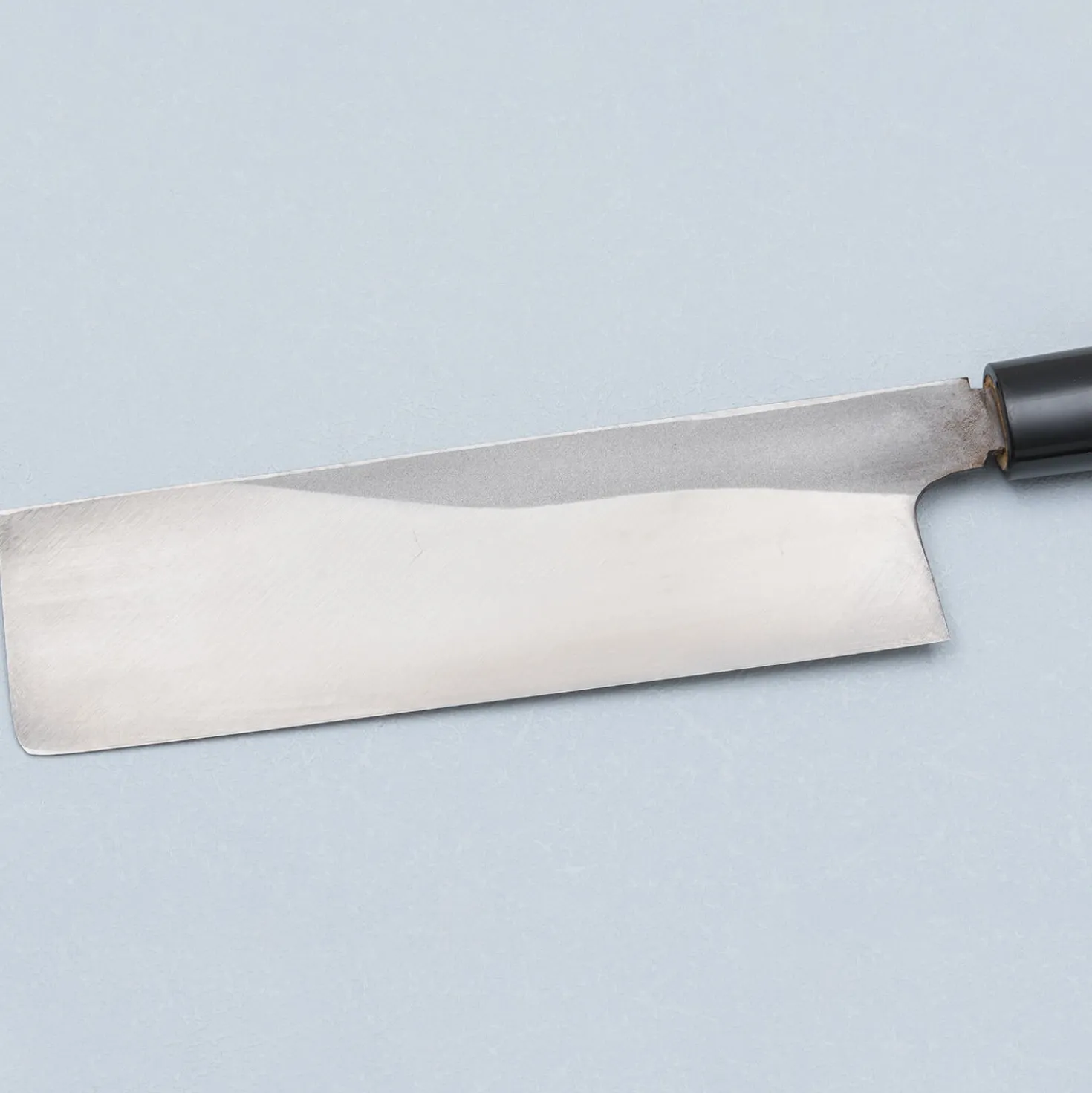 Ittetsu Uraoshi Hand Forged Tsuchime Kurouchi Shiro #2 Usuba 18 cm