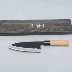 Ittetsu Uraoshi Hand Forged Tsuchime Kurouchi Shiro #2 Deba 15 cm Lefthanded