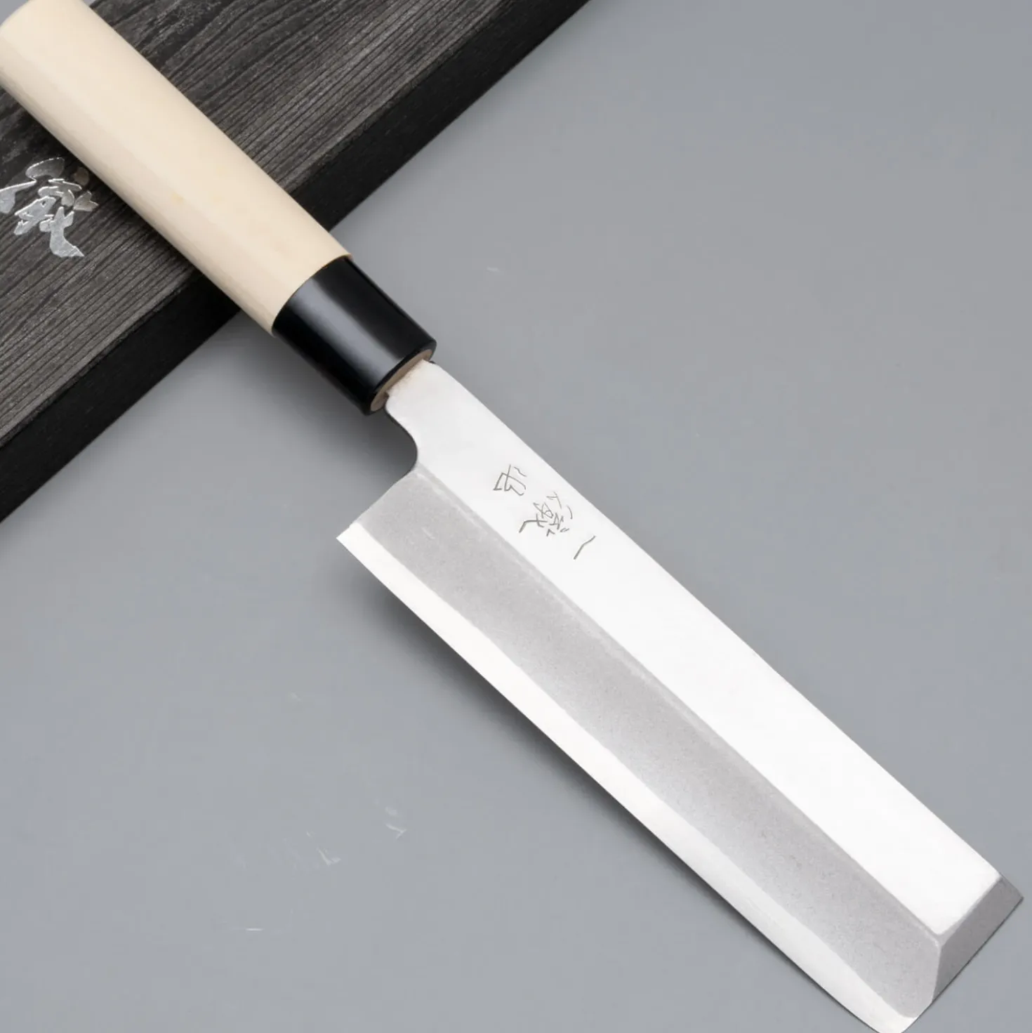 Ittetsu Uraoshi Shiro #2 Usuba 16 cm