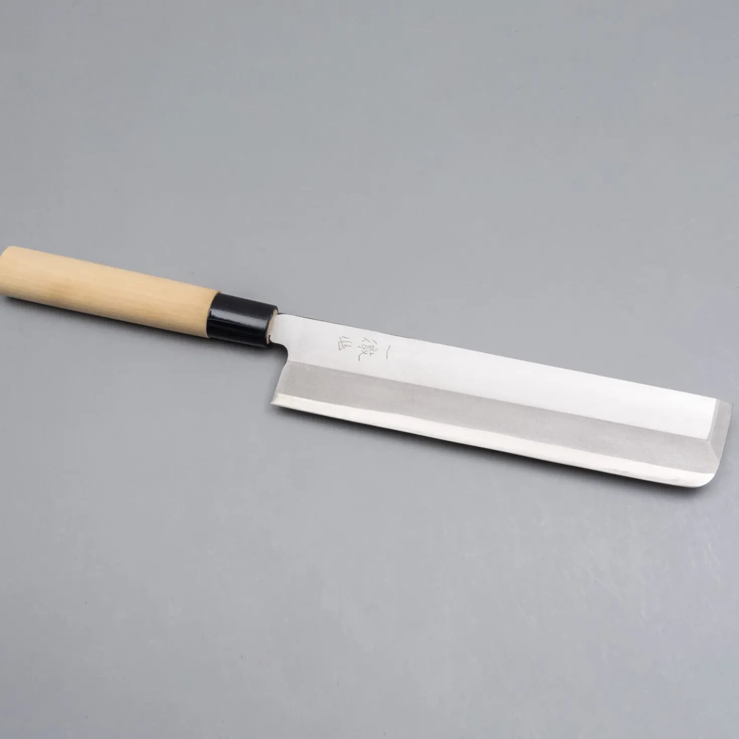 Ittetsu Uraoshi Shiro #2 Usuba 21 cm