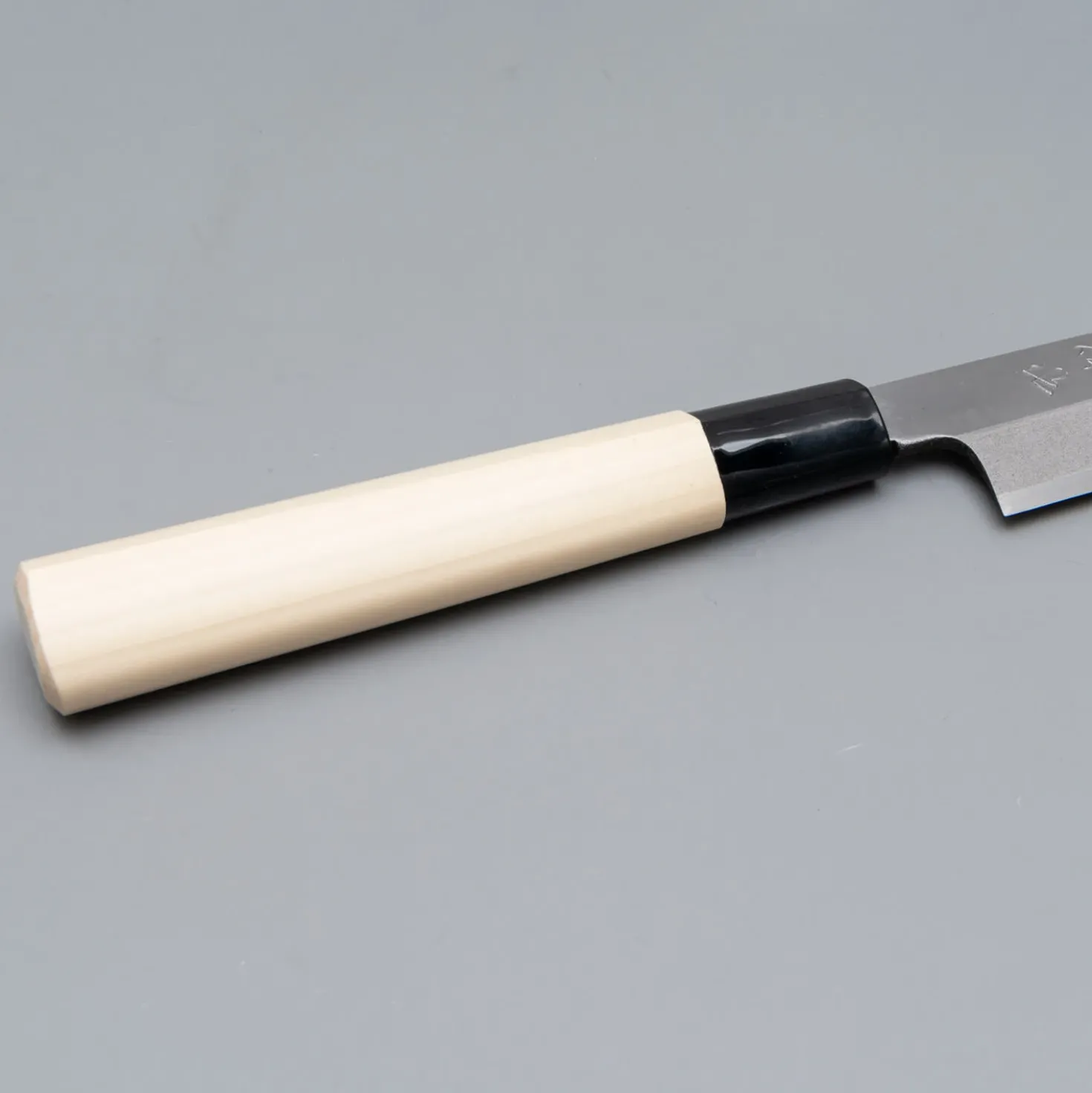 Ittetsu Uraoshi Shiro #2 Yanagiba 24 cm