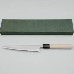 JNS Kaeru Kasumi SLD Serrated Petty 18 cm