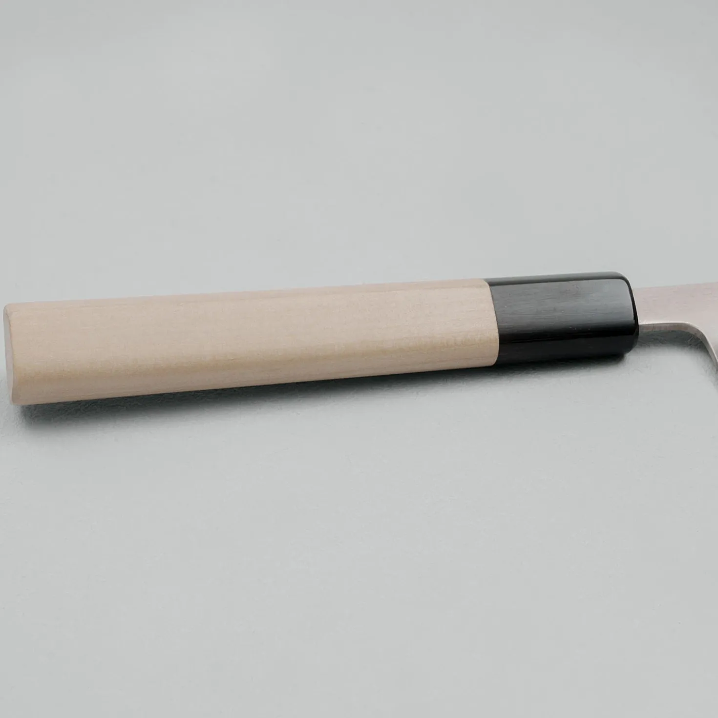 JNS Kaeru Kasumi SLD Serrated Petty 18 cm