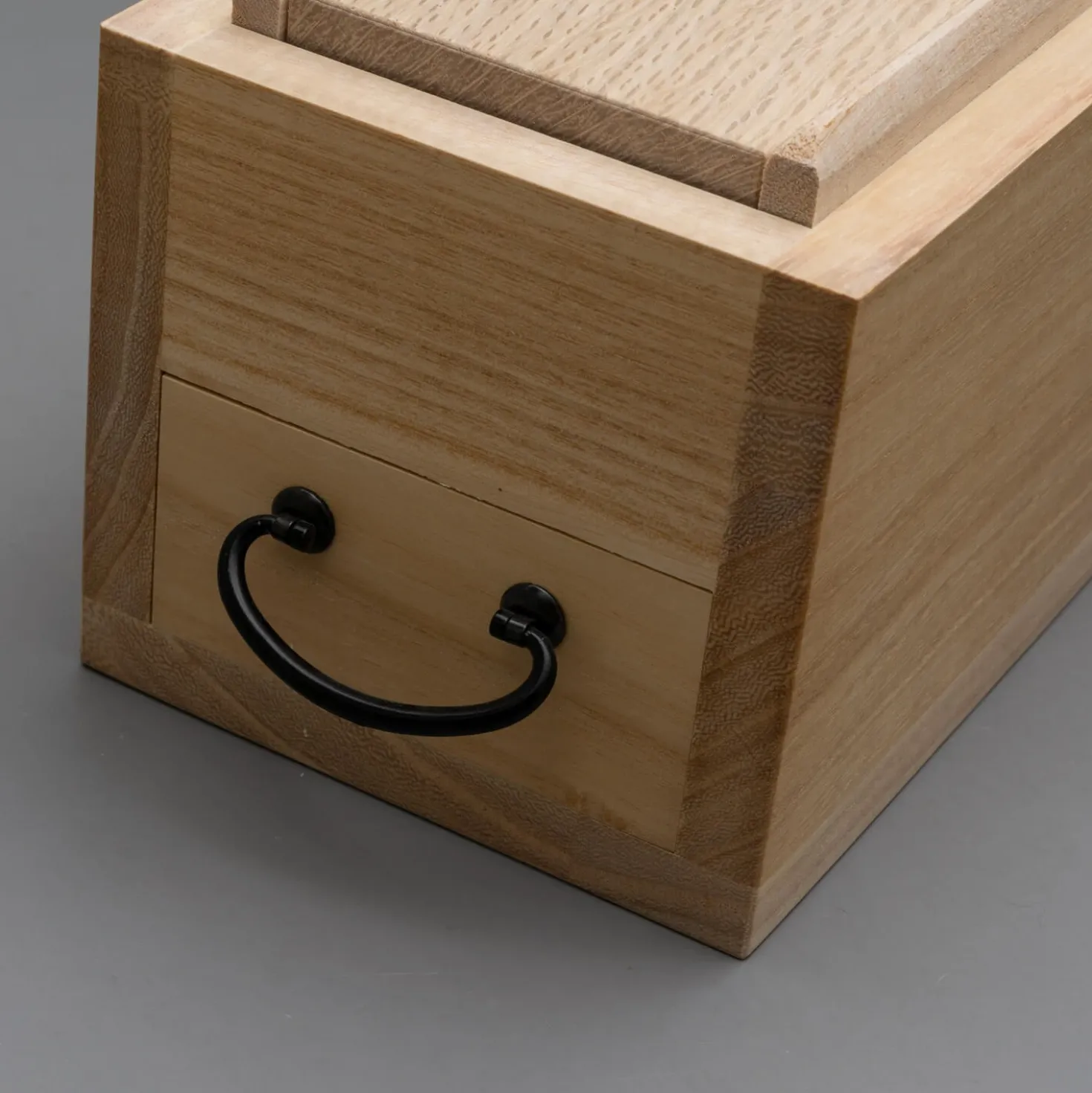 Katsuobushi Bonito Grater Aogami