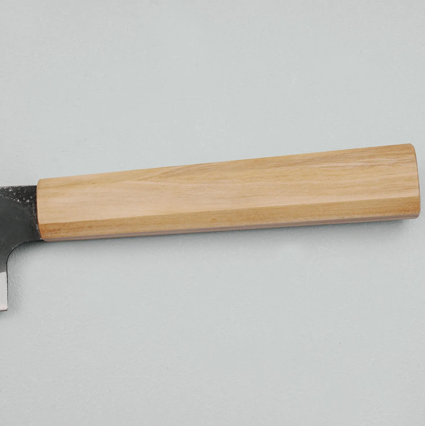 Kazoku Aogami 2 Kurouchi Olive Santoku 17 cm