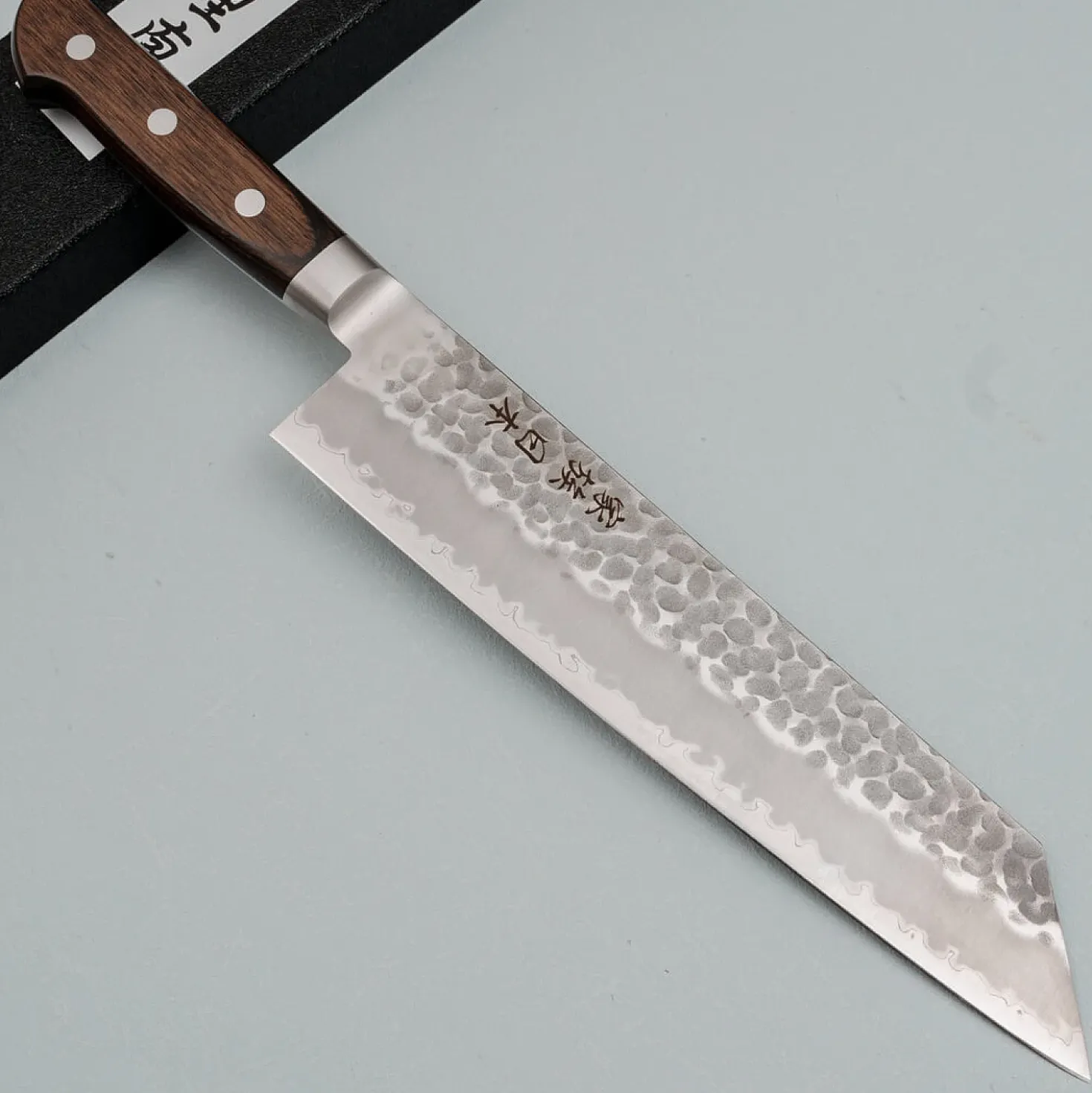 Kazoku Aogami Super Yo Migaki Brown Kiritsuke 21 cm