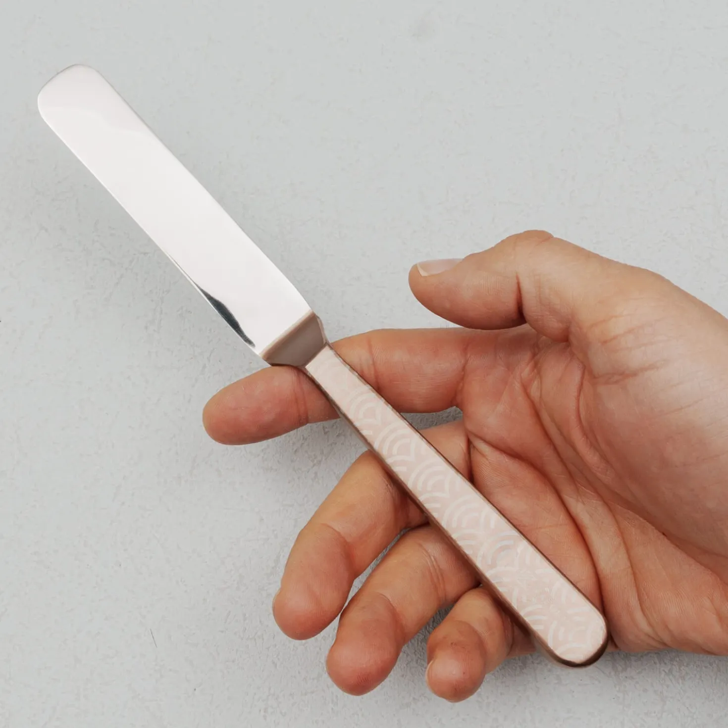 Kazoku Palet / Spatula Waves Rose 10 cm