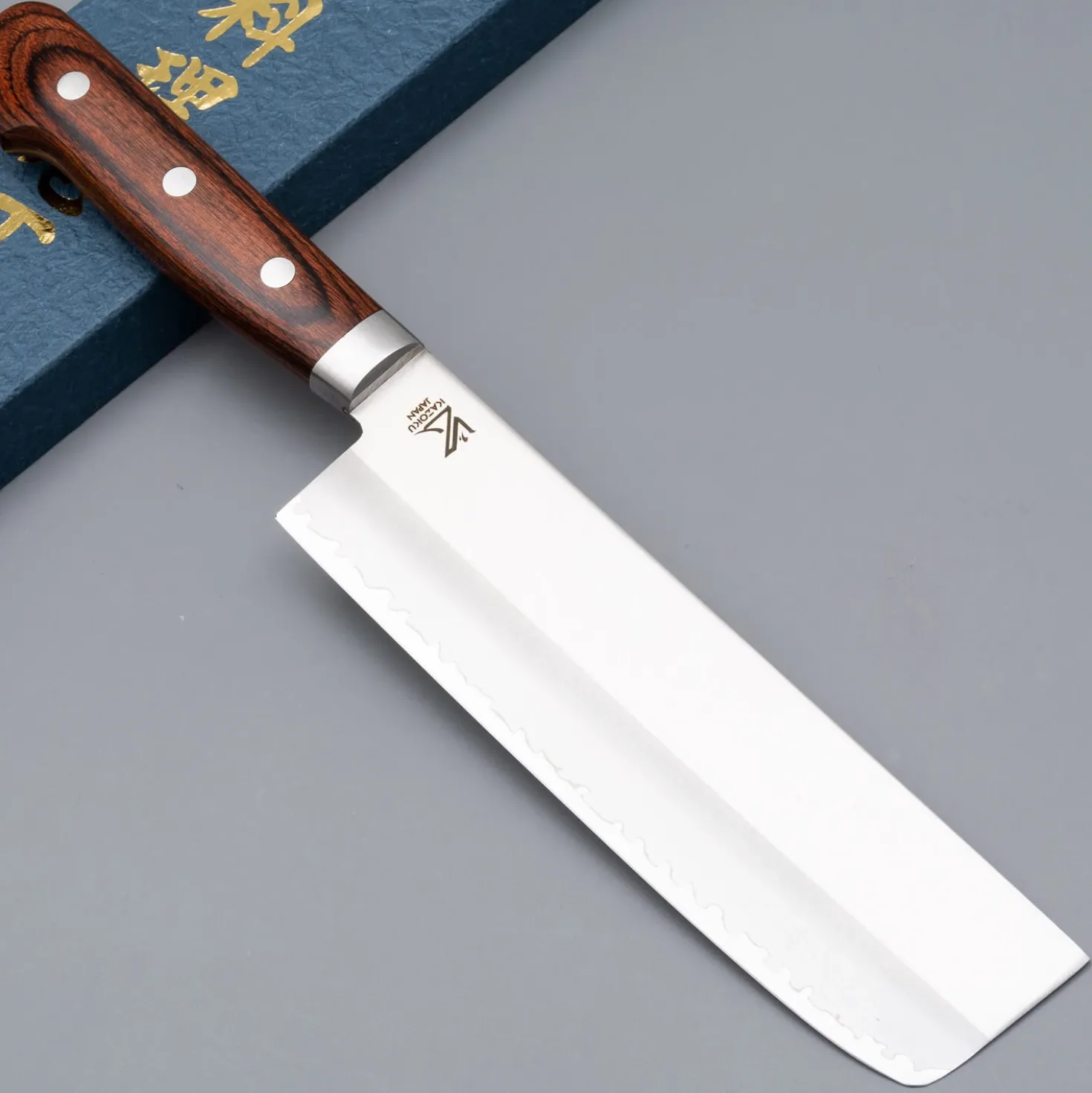 Kazoku Suitchi Nakiri 16.5 cm