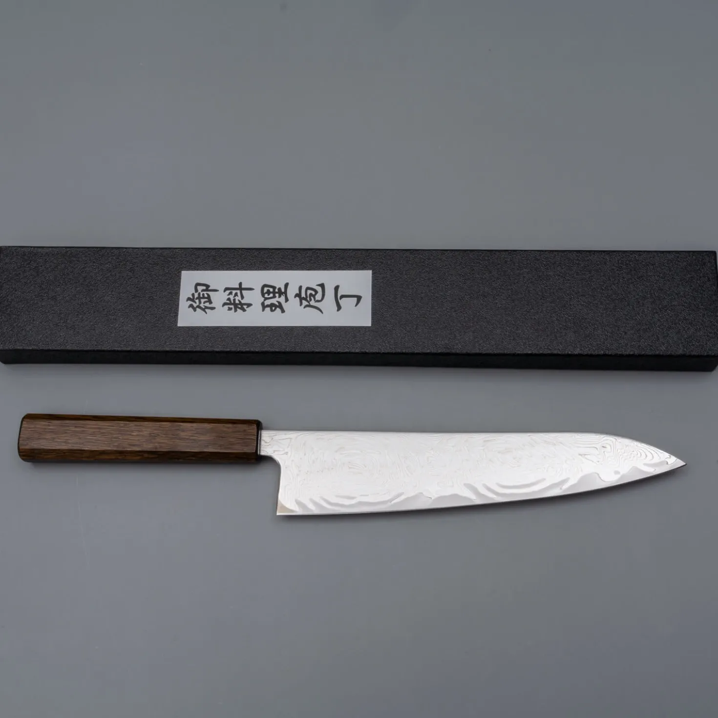 Kazoku Taifuu Gyuto 21 cm