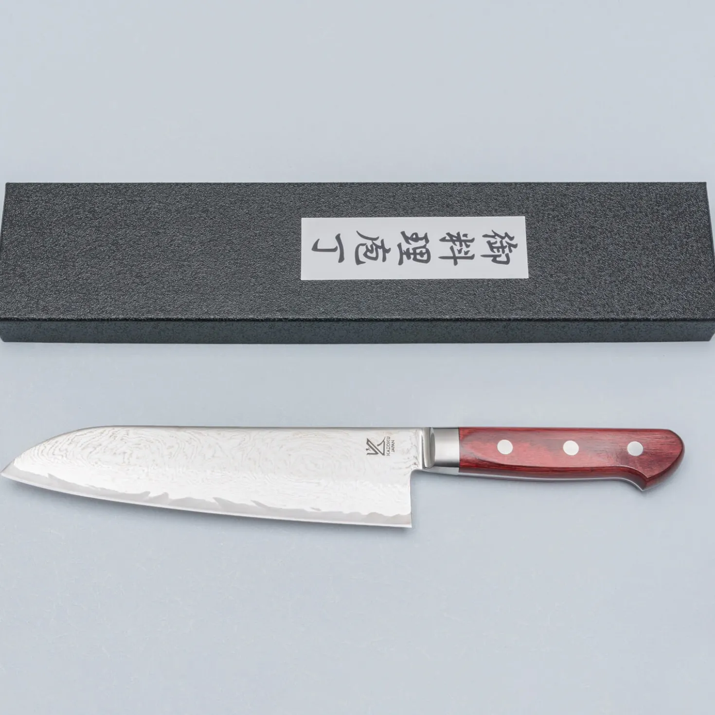 Kazoku Taifuu Western Santoku 18 cm