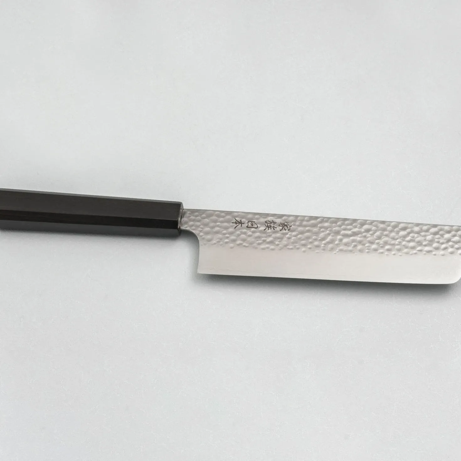 Kazoku Uteki Premium Ebony Nakiri 18 cm