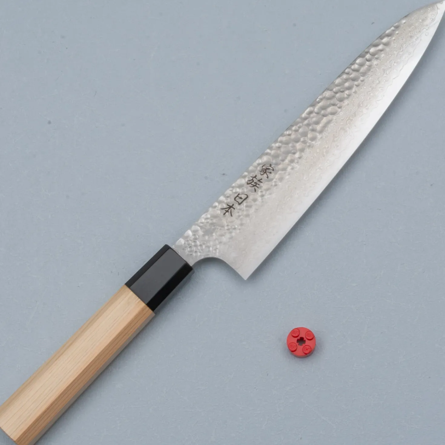 Kazoku Uteki Premium Hinoki Gyuto 21 cm
