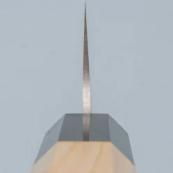 Kazoku Uteki Premium Hinoki Santoku 18 cm