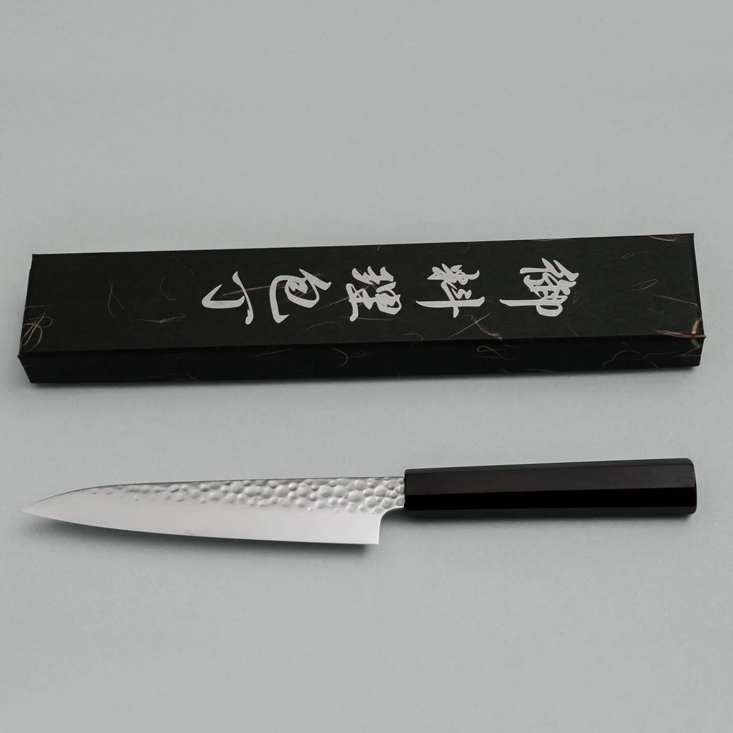 Kazoku Uteki Premium Mono Ebony Petty 15 cm