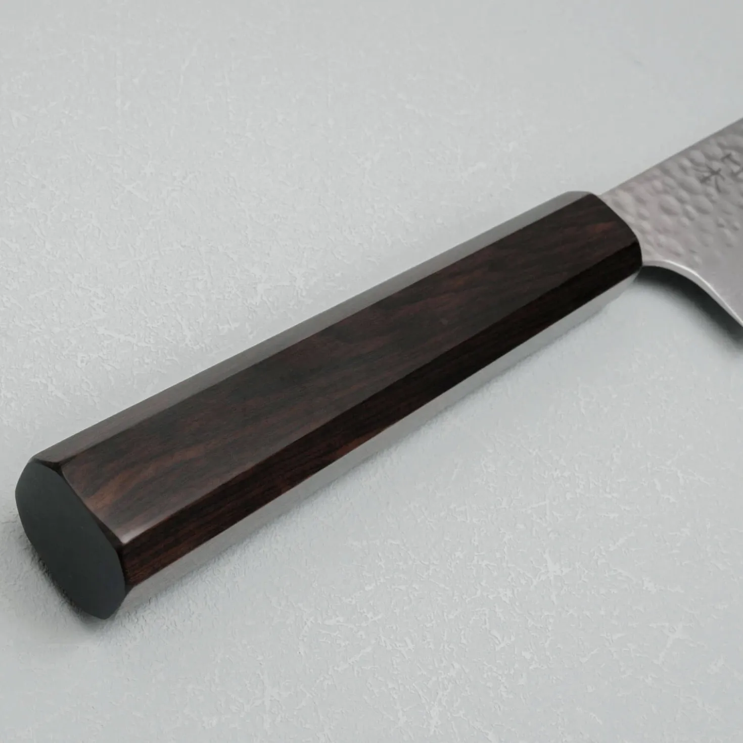 Kazoku Uteki Premium Mono Ebony Gyuto 21 cm
