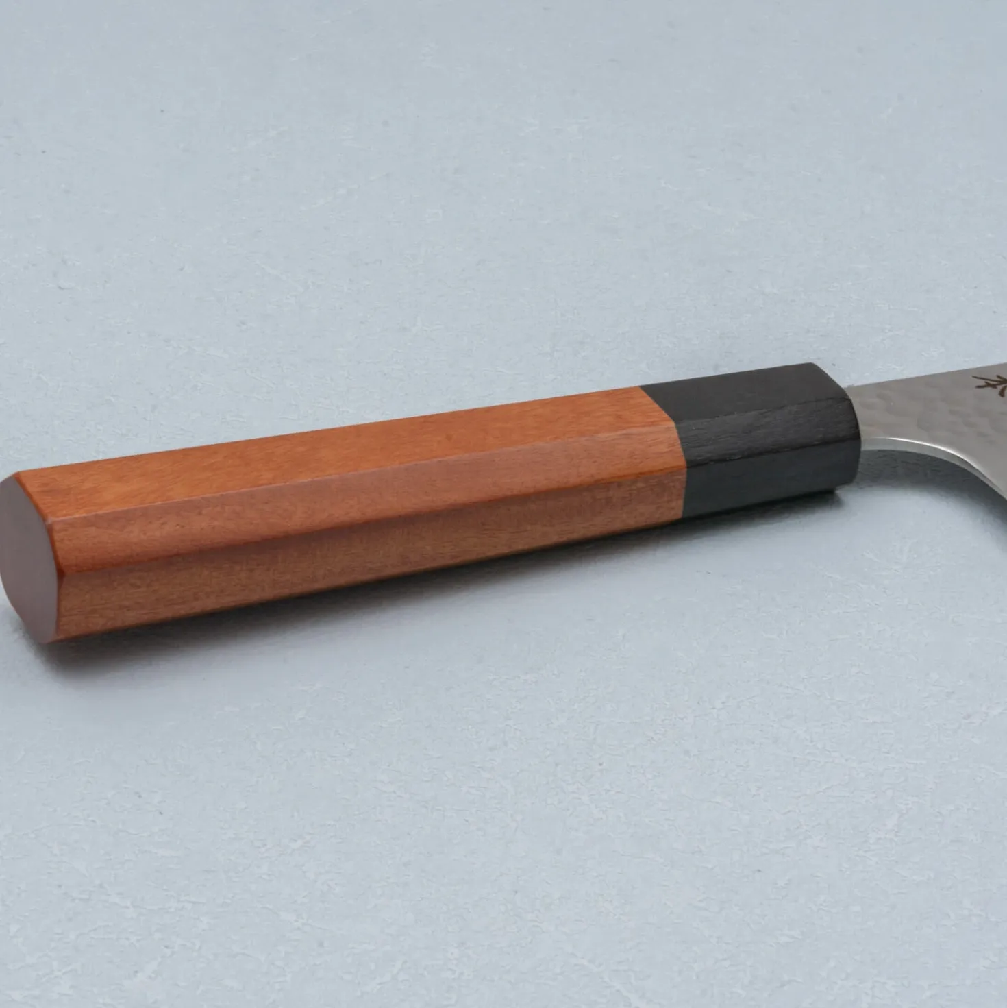 Kazoku Uteki Rosewood Santoku