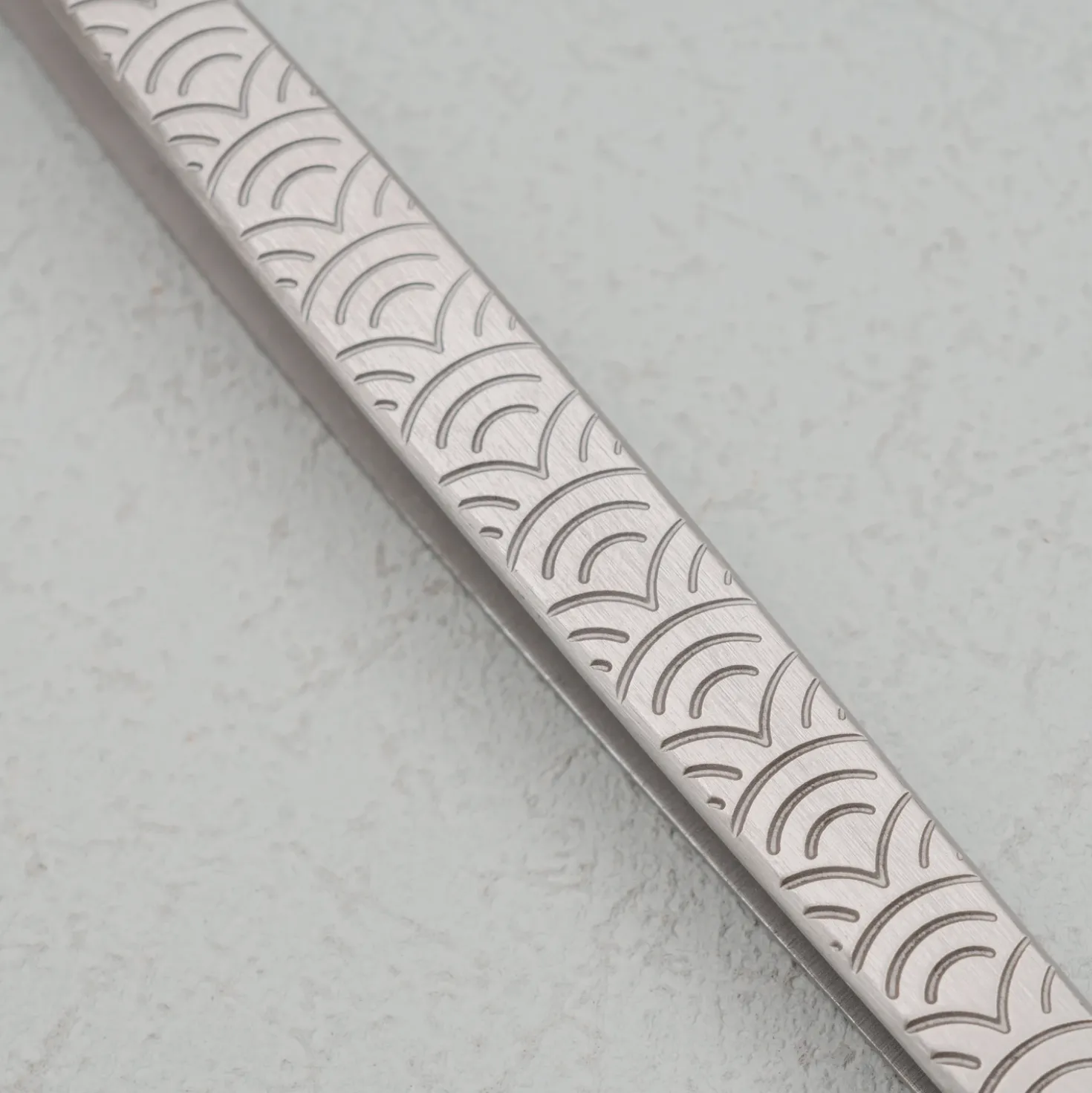 Kazoku Vleespincet Waves Grijs 30 cm
