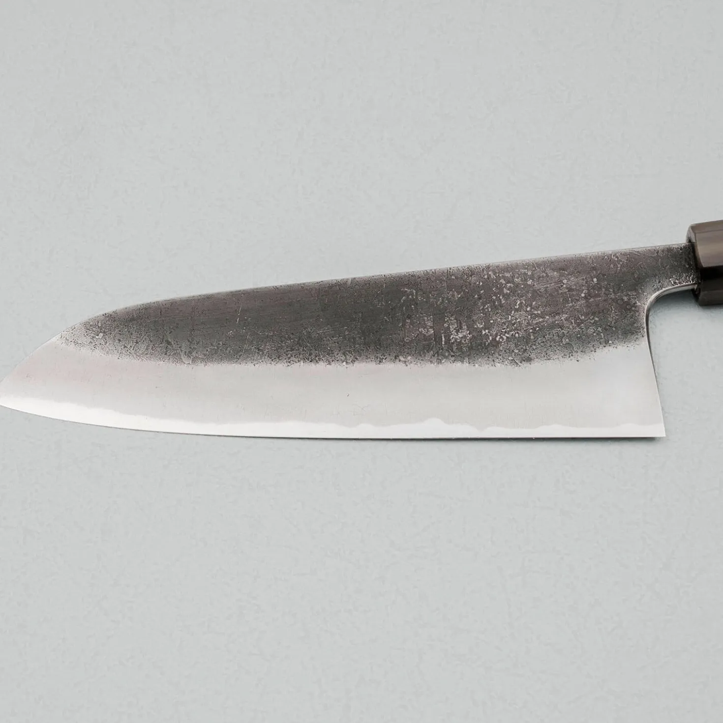 Kazoku x Wakui Kurouchi V2 Santoku 18 cm