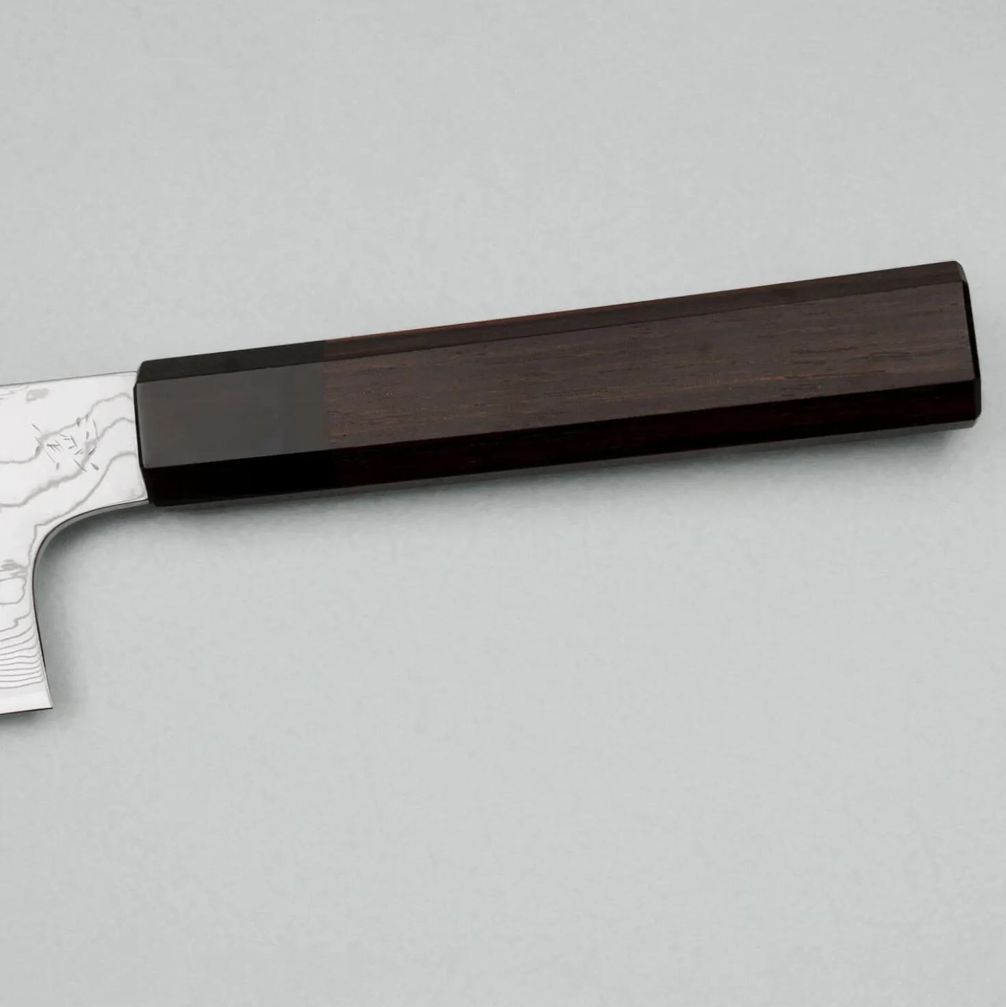 Kenshiro Hatono STRIX Damast Walnut Bunka 18 cm