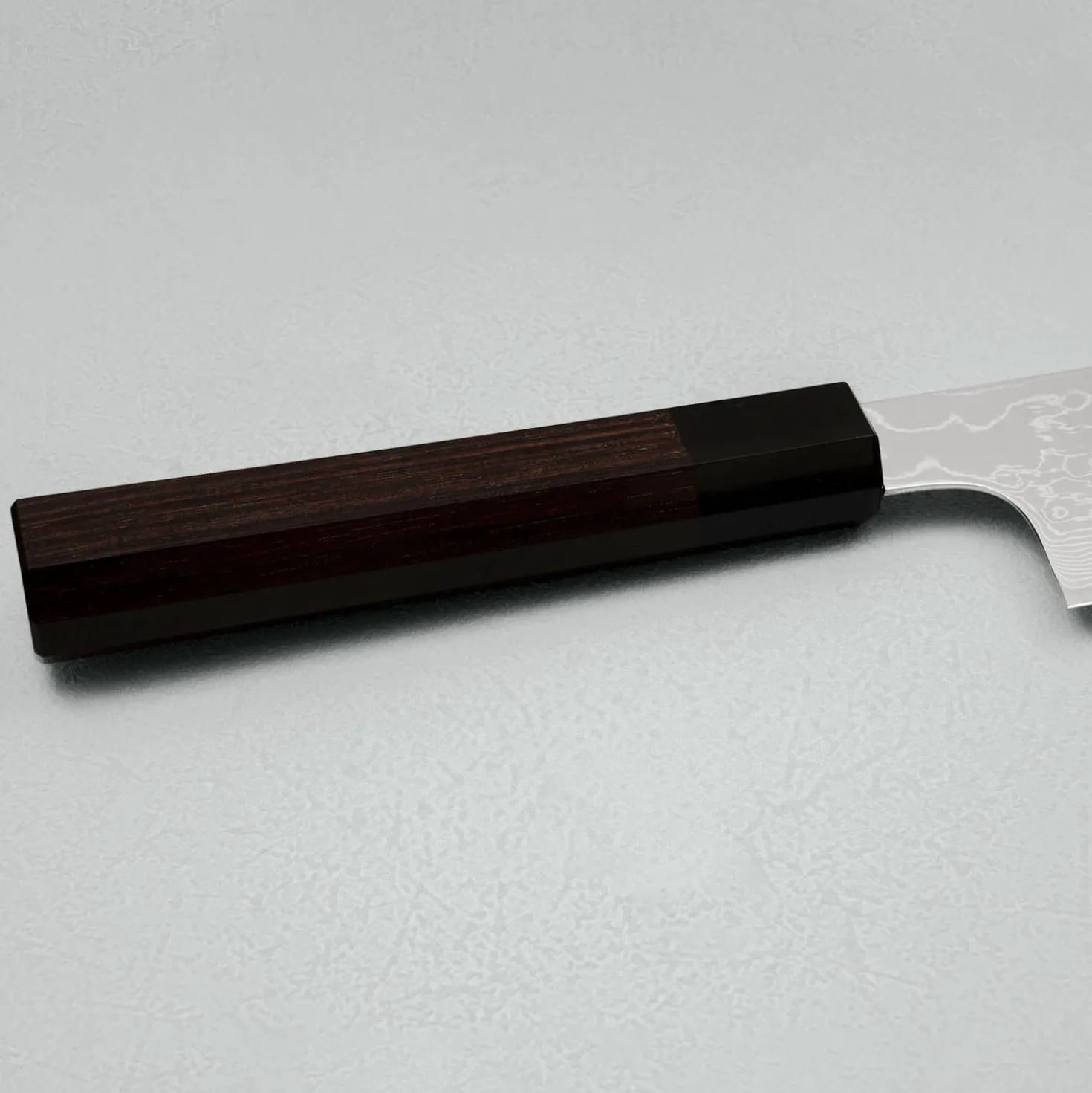 Kenshiro Hatono STRIX Damast Walnut Bunka 18 cm
