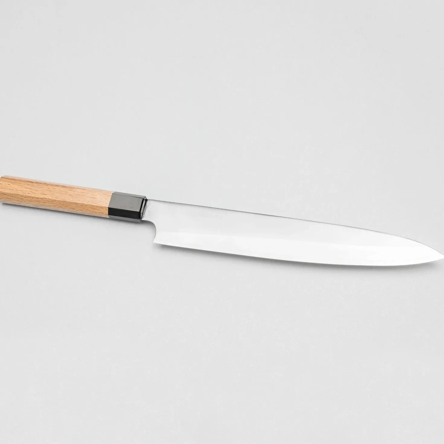 Kenshiro Hatono ZDP189 Oak Sujihiki 24 cm