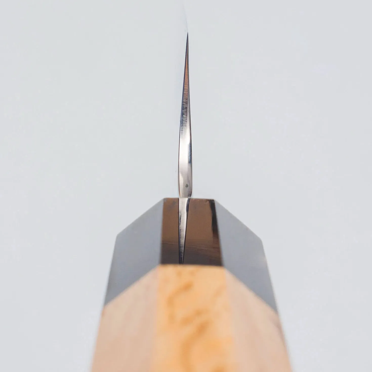 Kenshiro Hatono ZDP189 Oak Sujihiki 24 cm