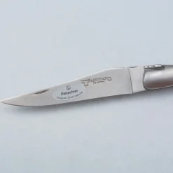 Laguiole en Aubrac Classic Zakmes Pistachio Cheesewood 12 cm