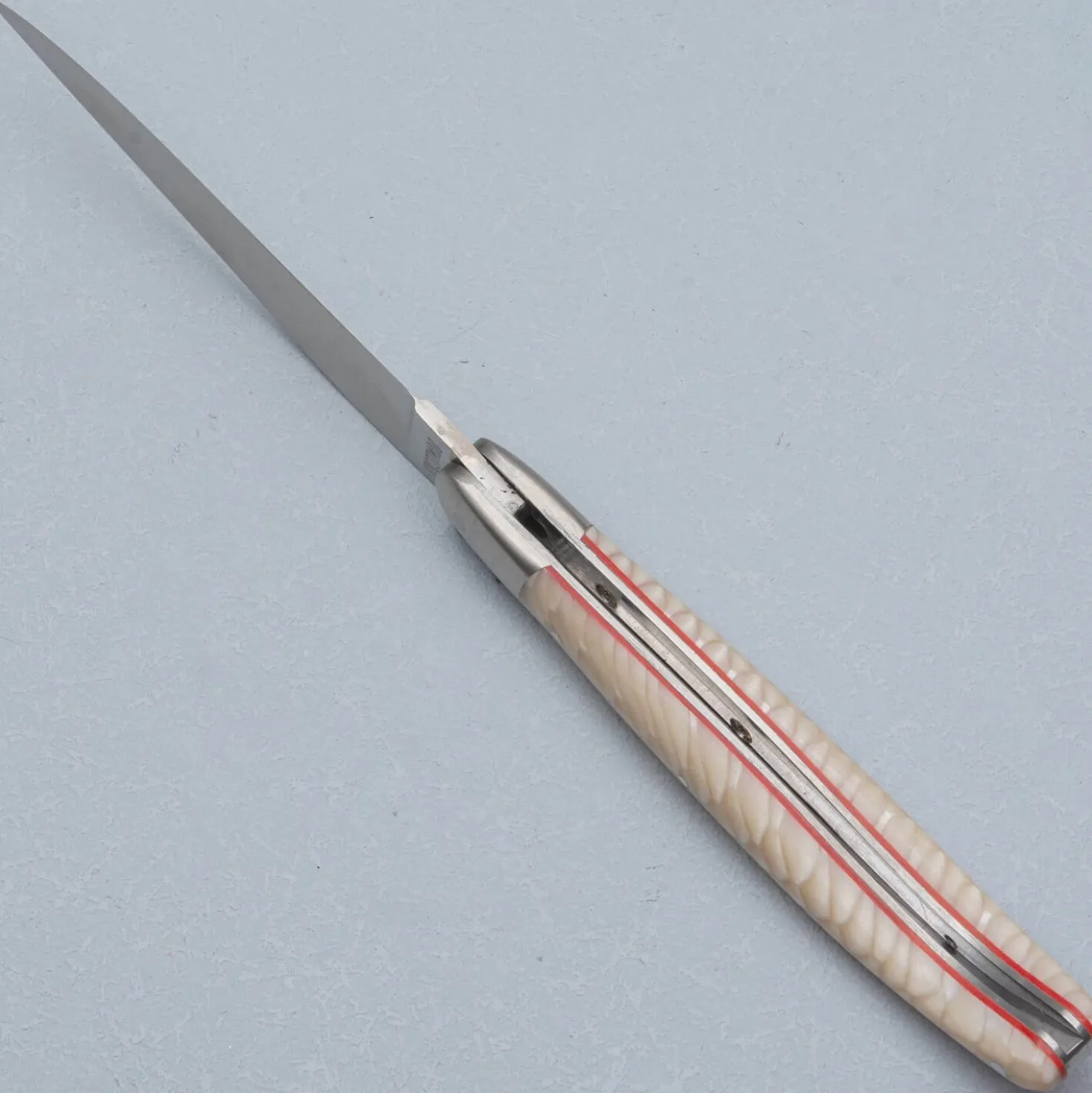 Laguiole en Aubrac Classic Zakmes Juma Wit 12 cm