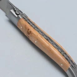 Laguiole en Aubrac Damast Zakmes Jeneverbes 12 cm