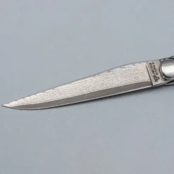 Laguiole en Aubrac Damast Zakmes Hoorn 12 cm