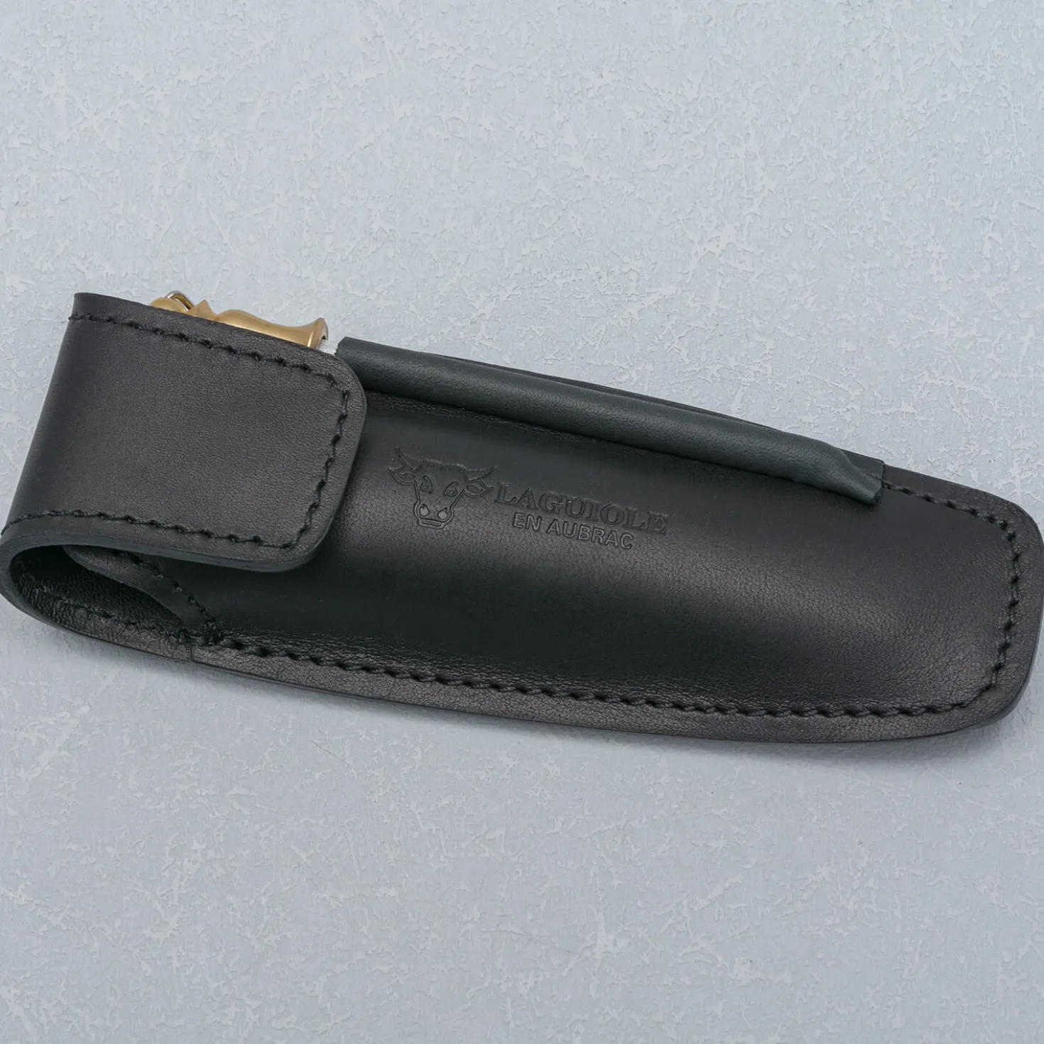 Laguiole en Aubrac Riemetui 12 cm + Aanzetstaal