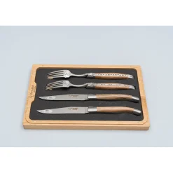 Laguiole en Aubrac Steakmessen en vorkenset Walnoot 4 delig