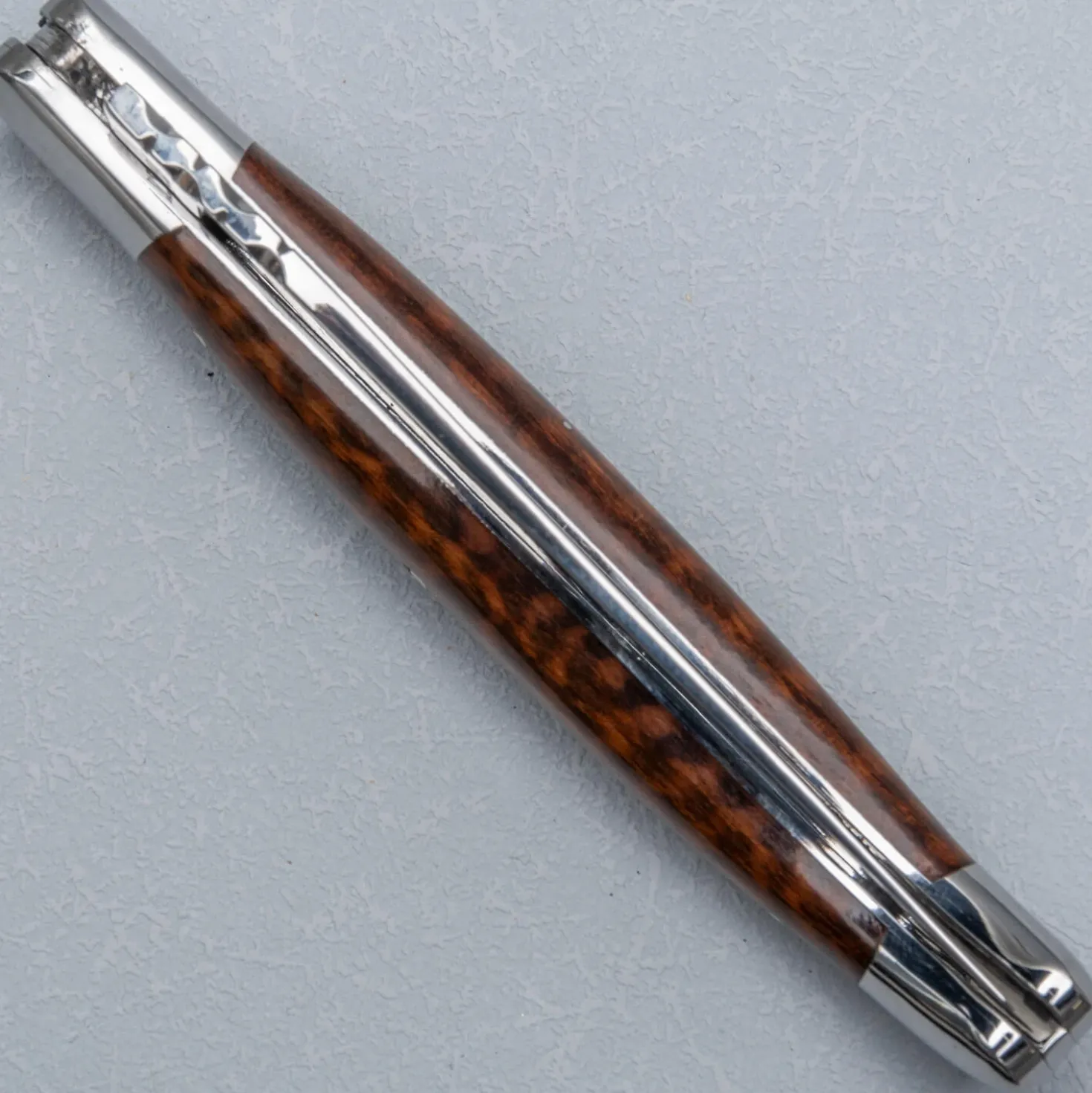 Laguiole en Aubrac Zakmes Amourette Letterhout 12 cm