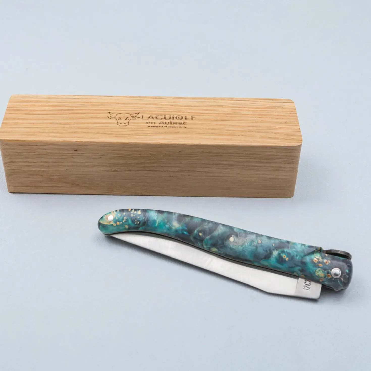 Laguiole en Aubrac Zakmes Cosmos Blue Elder Earth Bee 12 cm