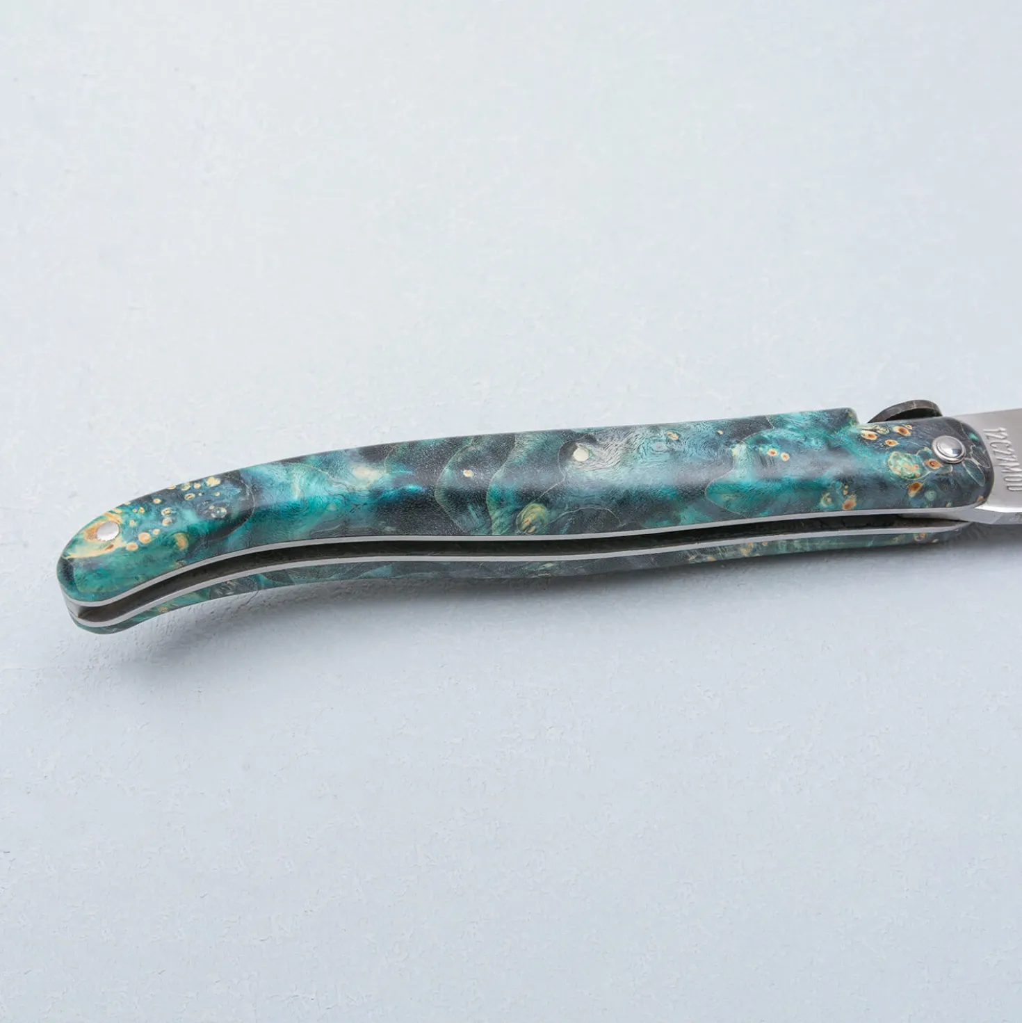 Laguiole en Aubrac Zakmes Cosmos Blue Elder Earth Bee 12 cm