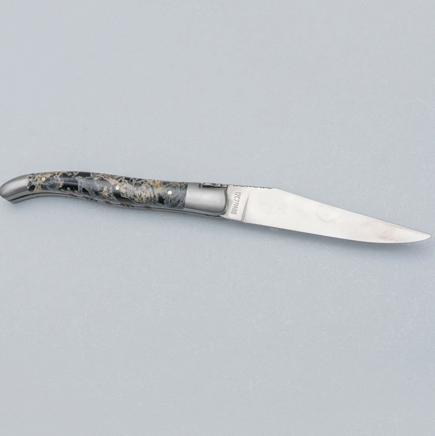 Laguiole en Aubrac Zakmes Double Plated Black Lava Stone 12 cm