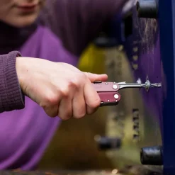 Leatherman Rebar Heathered Cranberry