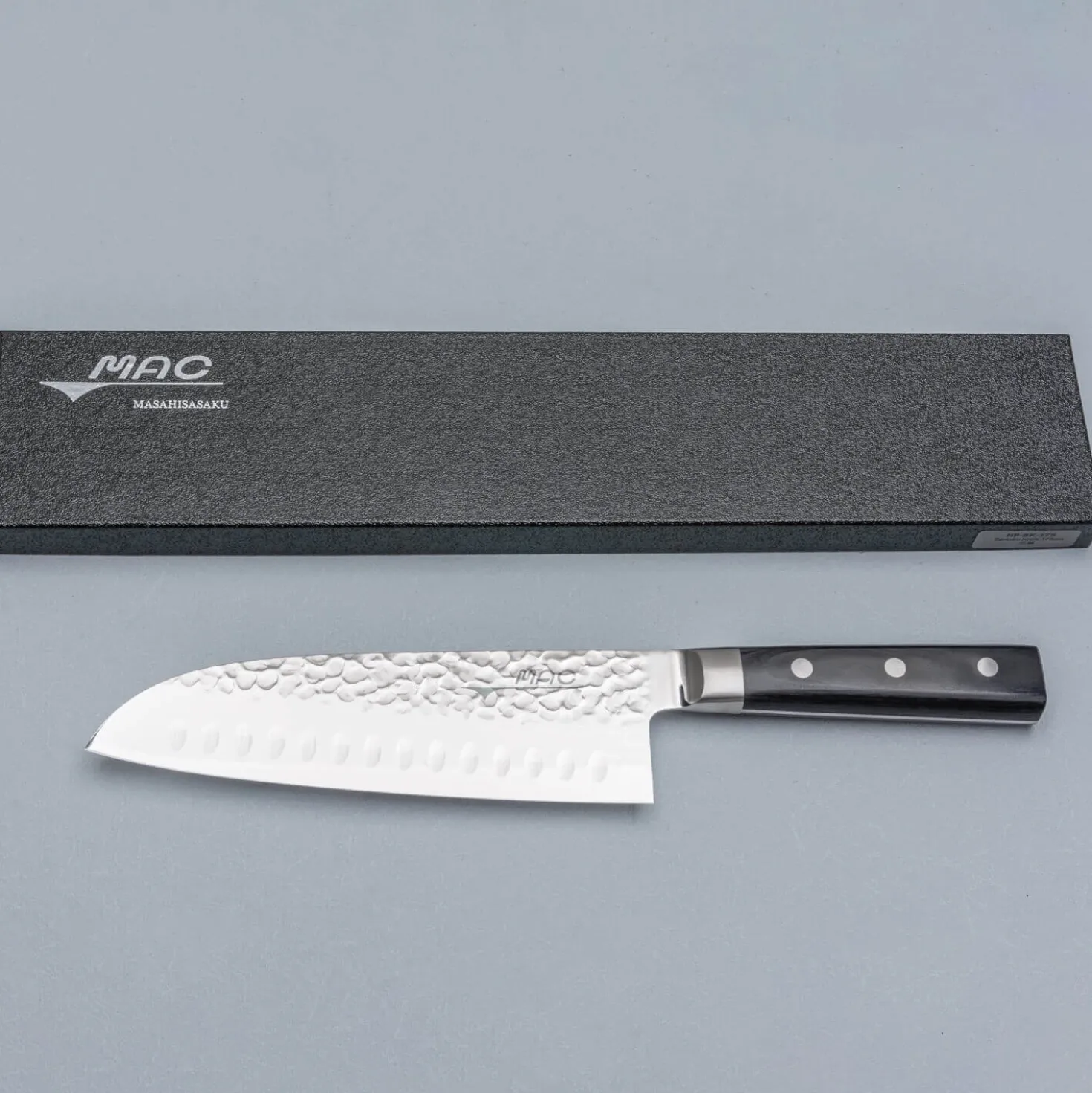 Mac Professional Tsuchime Santoku 17.5 cm
