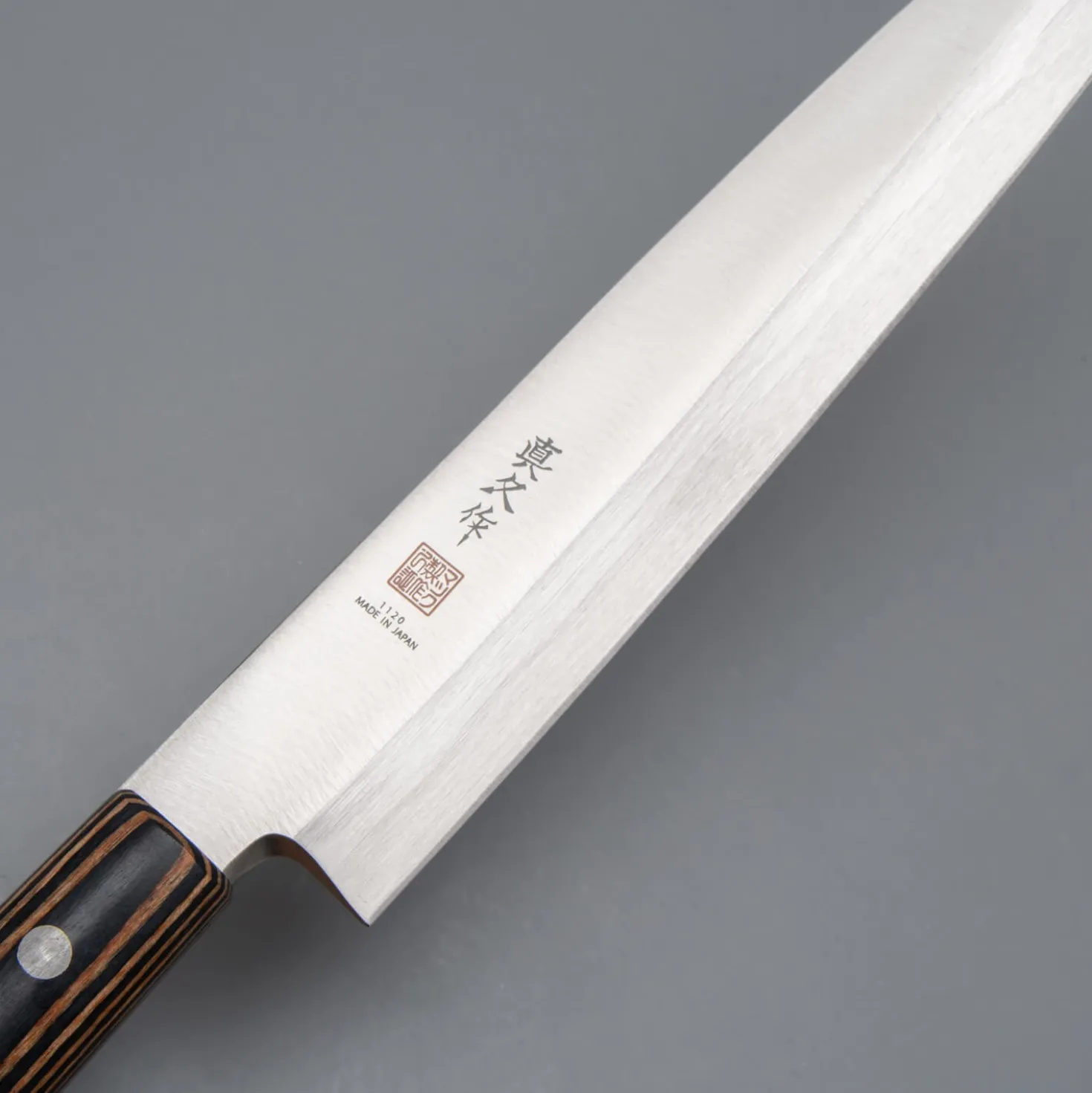 Mac Professional Yanagiba Tungsten 22.5 cm Rechtshandig