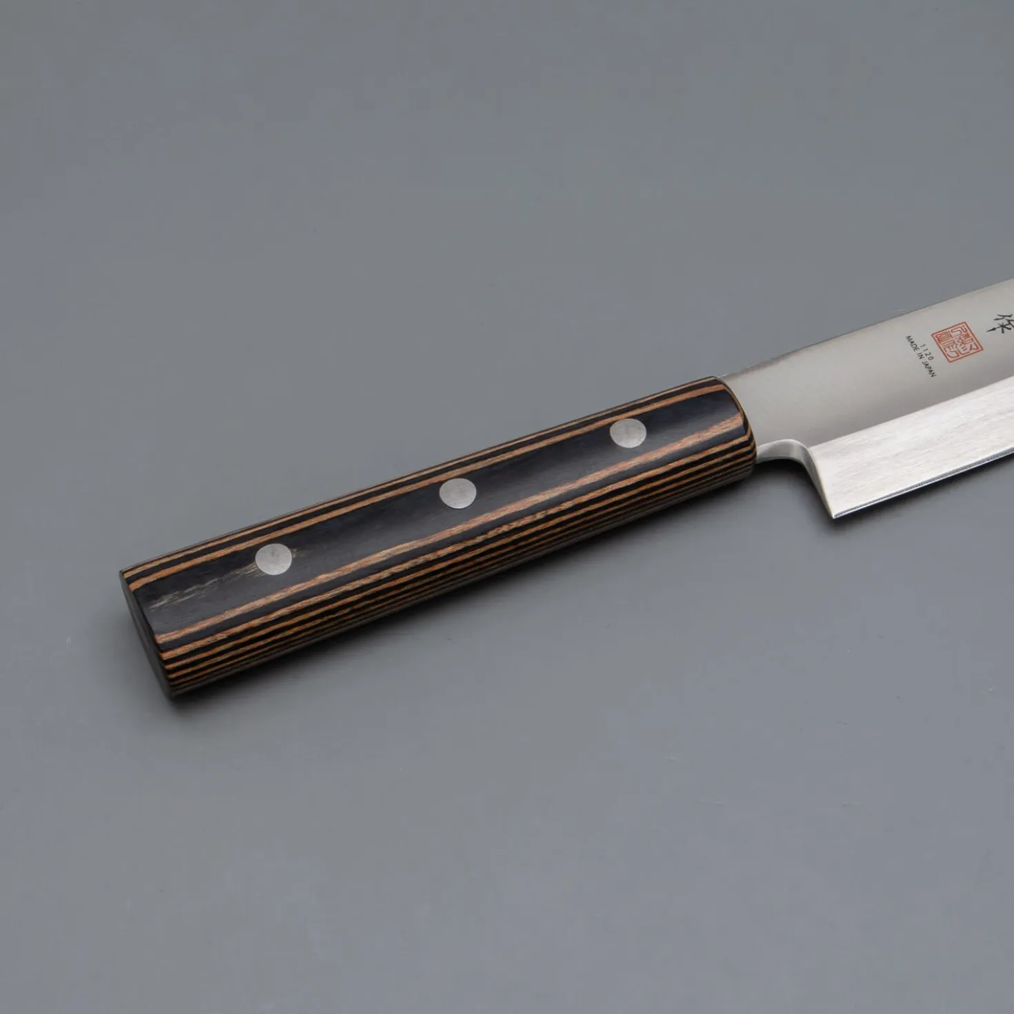 Mac Professional Yanagiba Tungsten 22.5 cm Rechtshandig