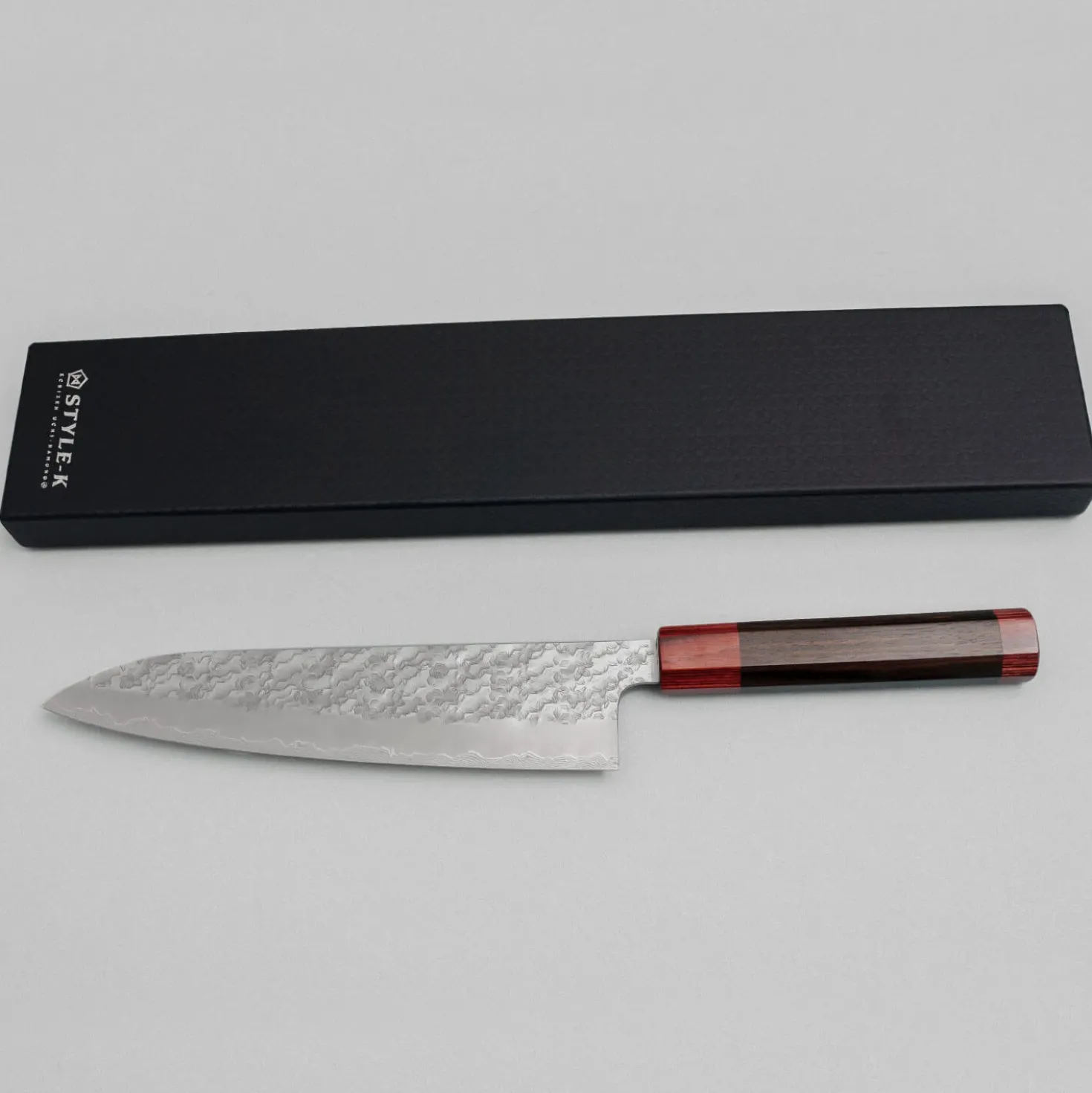 Makoto Kurosaki Coreless Flower Damast Gyuto 21 cm