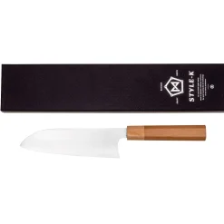 Makoto Kurosaki Sakura Santoku