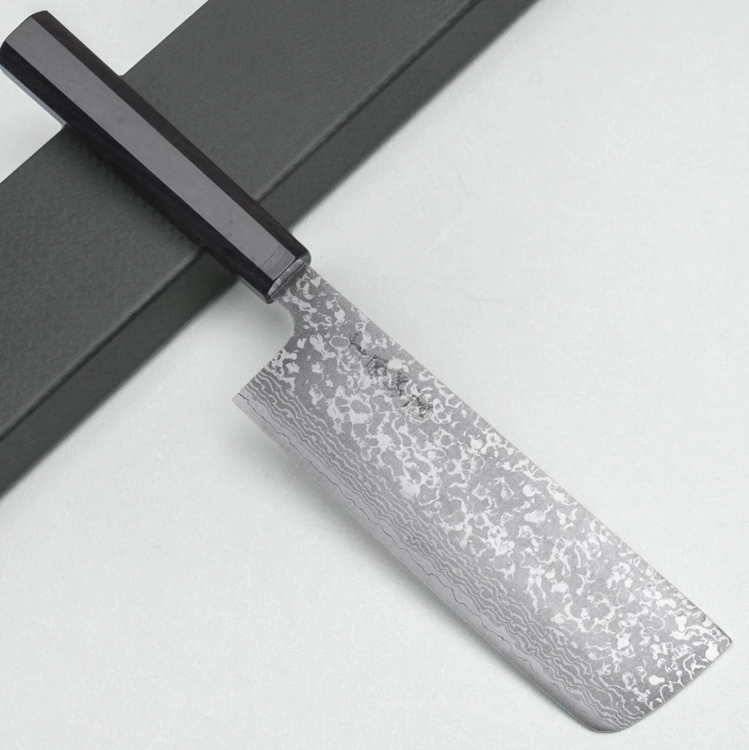 Makoto Kurosaki VG7 Damast Nakiri 17 cm