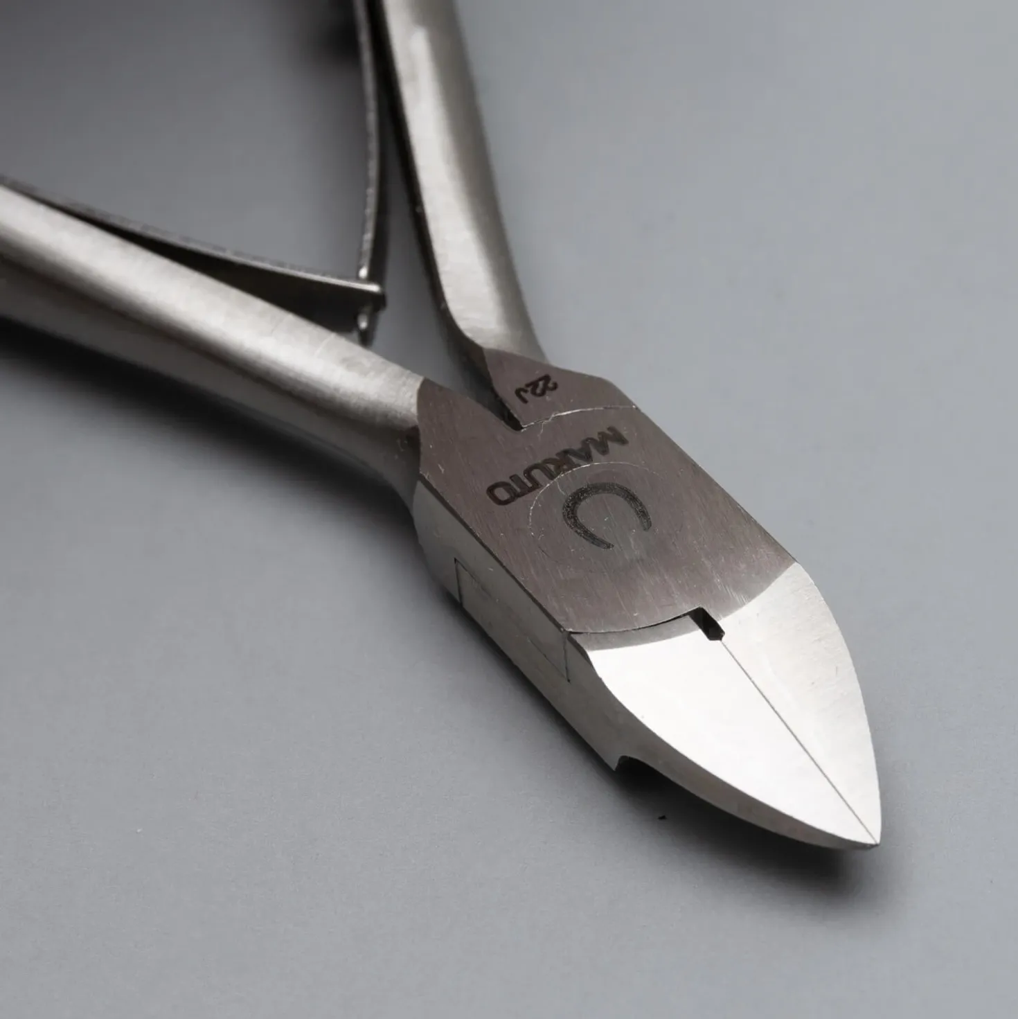 Maruto Nail Pro Nageltang Pro